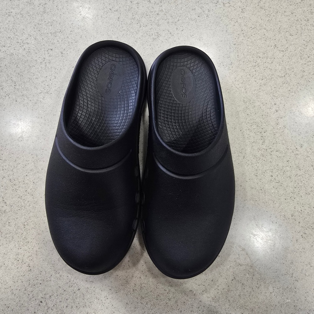 Oofos OOcloog Black Recovery Clogs Mens 5 Womens 7 EU 38 Slip On Shoes - Picture 2 of 15